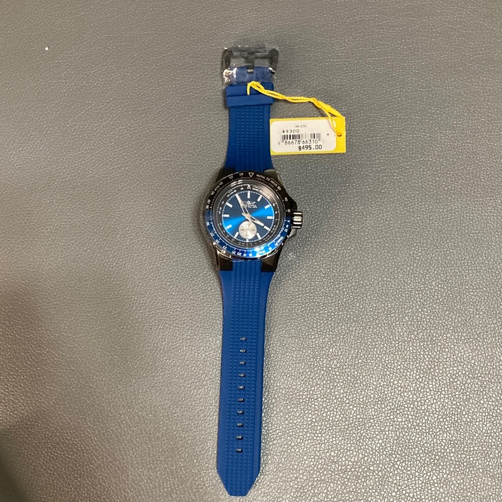 49300 - INVICTA Aviator
Men 50mm Stainless Steel Black Blue dial VD78 Quartz - Picture 6 of 8